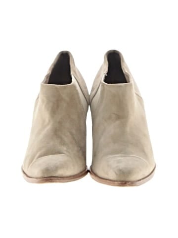 Vince. Ankle Boots (view 2)
