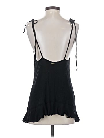 Beach Bunny Sleeveless Top (view 2)