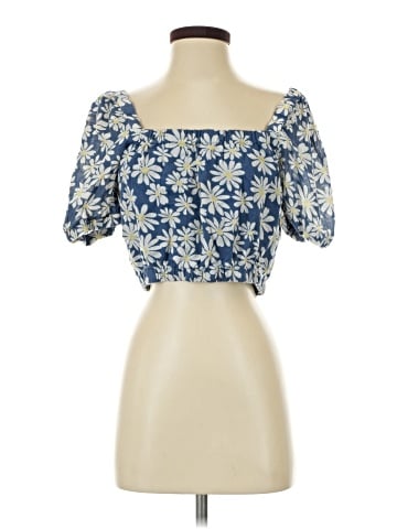 American Eagle Outfitters Short Sleeve Blouse (view 1)