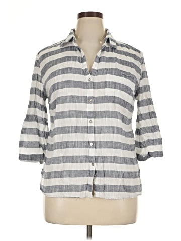 New York & Company 3/4 Sleeve Button-Down Shirt (view 1)