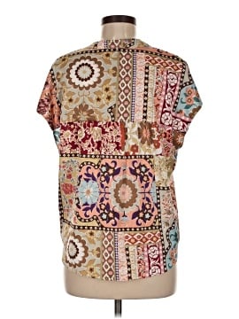Cupcakes & Cashmere Short Sleeve Blouse (view 2)