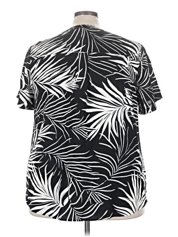 Torrid Short Sleeve Blouse (view 2)