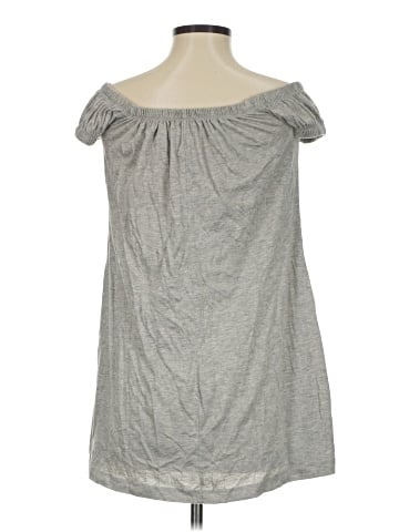Delia's Kimono (view 2)