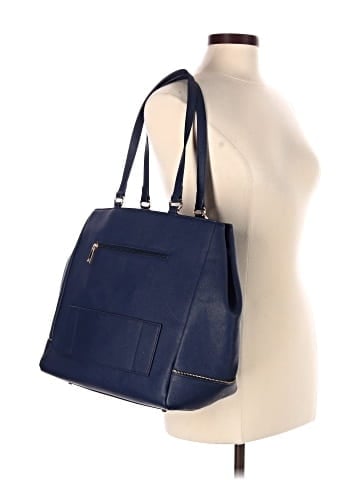 B Makowsky Leather Crossbody Bag (view 2)