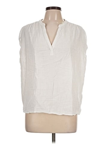 Old Navy Sleeveless Blouse (view 1)