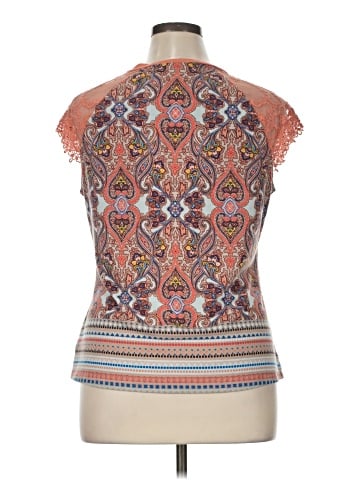 Bisou Bisou Short Sleeve Top (view 2)