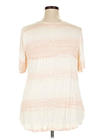 Maurices Short Sleeve Top (view 2)