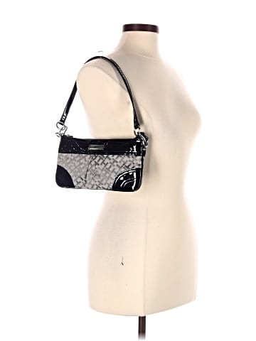 Tommy Hilfiger Wristlet (view 2)