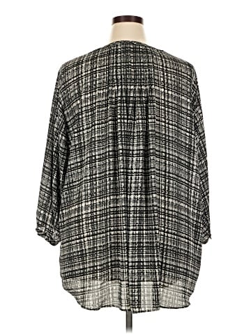 Torrid 3/4 Sleeve Blouse (view 2)