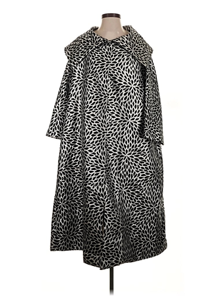 Pre-owned Buru Raincoat In Black