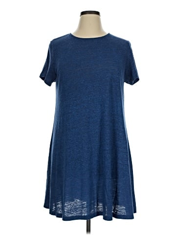 Old Navy Casual Dress (view 1)
