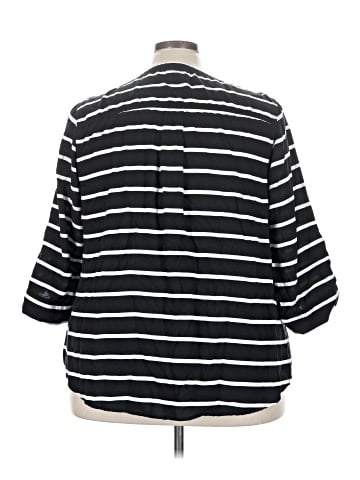 Torrid 3/4 Sleeve Blouse (view 2)