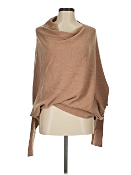 JAKI Poncho (view 1)