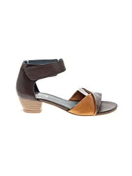 Regarde Le Ciel Sandals