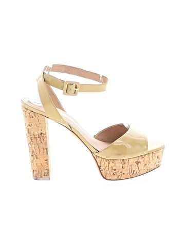 Pour La Victoire Heels (view 1)