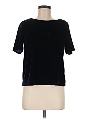 Dee Elly Short Sleeve T-Shirt (view 1)