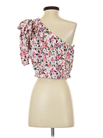 Universal Thread Sleeveless Blouse (view 2)