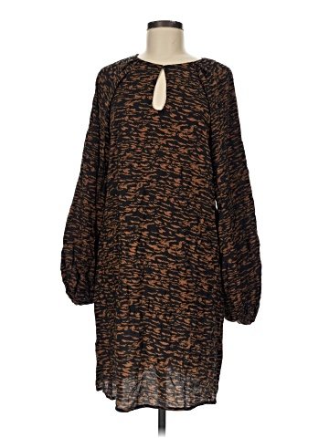 Banana Republic Factory Store Casual Dress (view 1)
