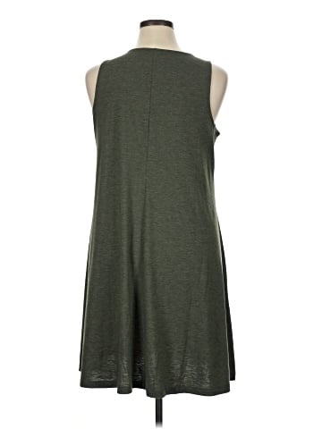 Old Navy Casual Dress (view 2)