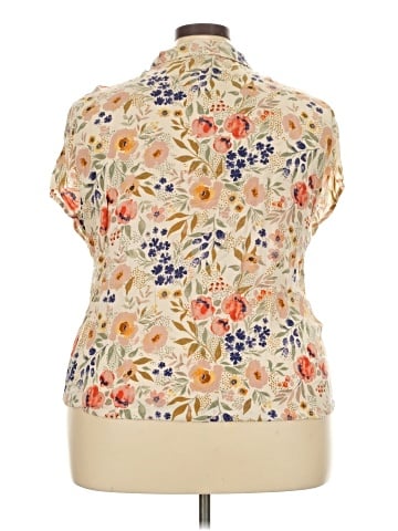 Torrid Short Sleeve Blouse (view 2)