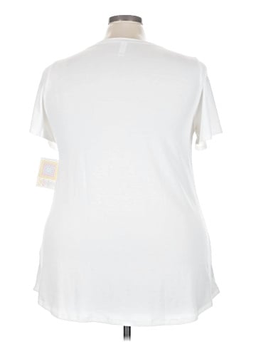 Lularoe Active T-Shirt (view 2)