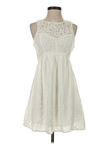 Abercrombie & Fitch Casual Dress (view 1)
