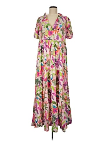 Crown & Ivy Casual Dress (view 1)