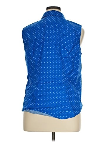 Liz Claiborne Career Sleeveless Button-Down Shirt (view 2)