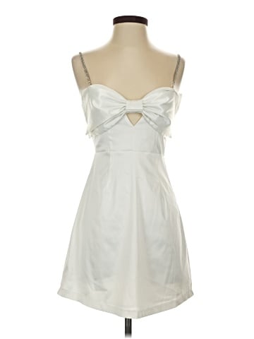 Selfie Leslie Cocktail Dress (view 1)