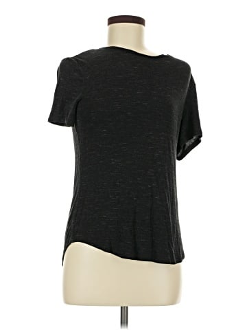 Old Navy Short Sleeve T-Shirt (view 1)