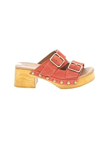 Eric Michael Sandals (view 1)