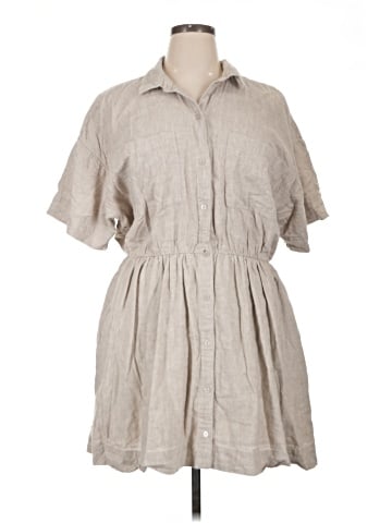 Abercrombie & Fitch Casual Dress (view 1)