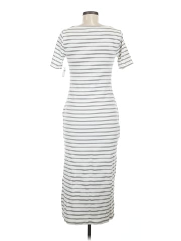 Old Navy Casual Dress (view 2)