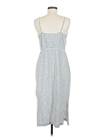 Old Navy Casual Dress (view 2)