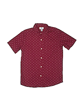 old navy burgundy shirt