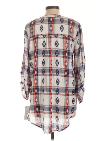 Signature Studio Long Sleeve Blouse (view 2)
