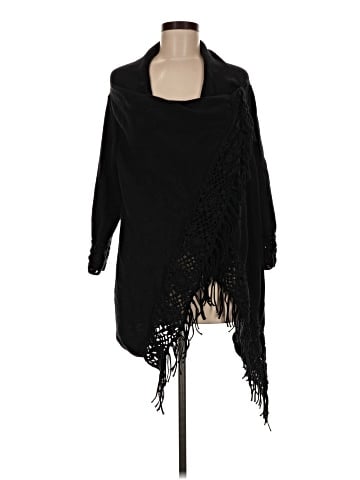 PURE HANDKNIT Poncho (view 1)