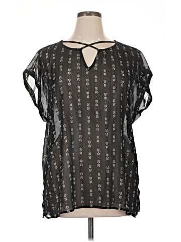 Maurices Short Sleeve Blouse (view 1)