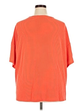 Unbranded 3/4 Sleeve T-Shirt (view 2)