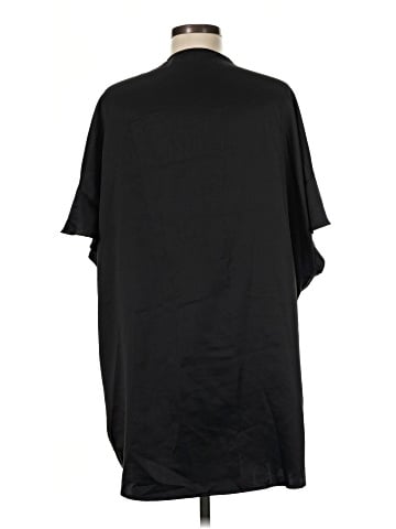 Victoria's Secret Kimono (view 2)