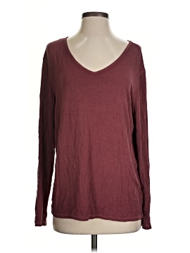 Time and Tru Long Sleeve T-Shirt (view 1)