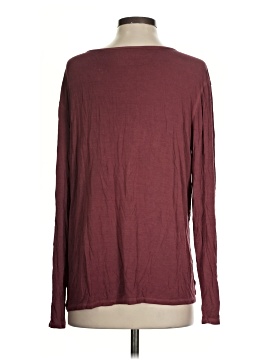 Time and Tru Long Sleeve T-Shirt (view 2)