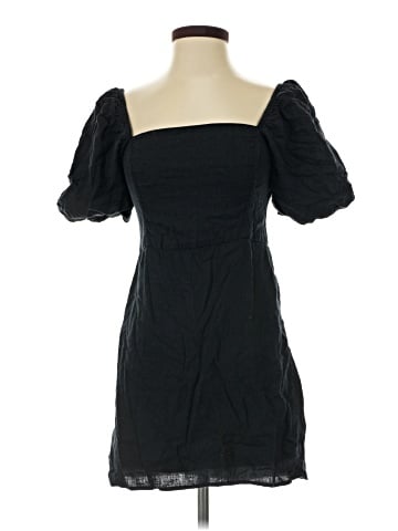 Abercrombie & Fitch Cocktail Dress (view 1)