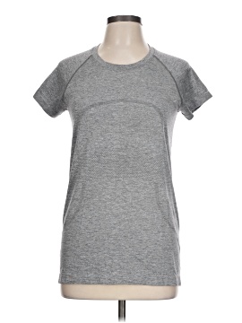 Lululemon Athletica Active T-Shirt (view 1)