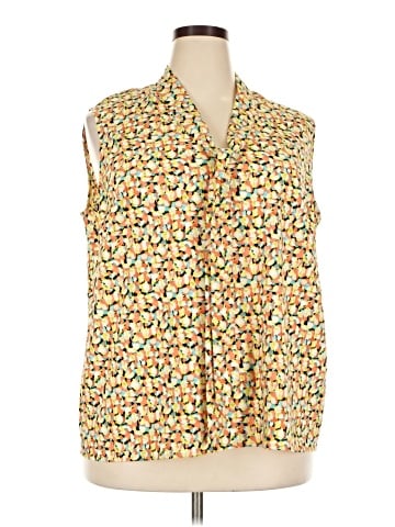Kasper Sleeveless Blouse (view 1)