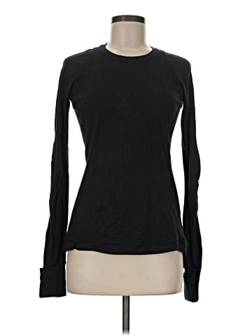 Lululemon Athletica Long Sleeve T-Shirt (view 1)