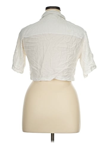 Kirious 3/4 Sleeve Button-Down Shirt (view 2)