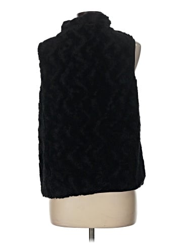 Laura Scott Faux Fur Vest (view 2)