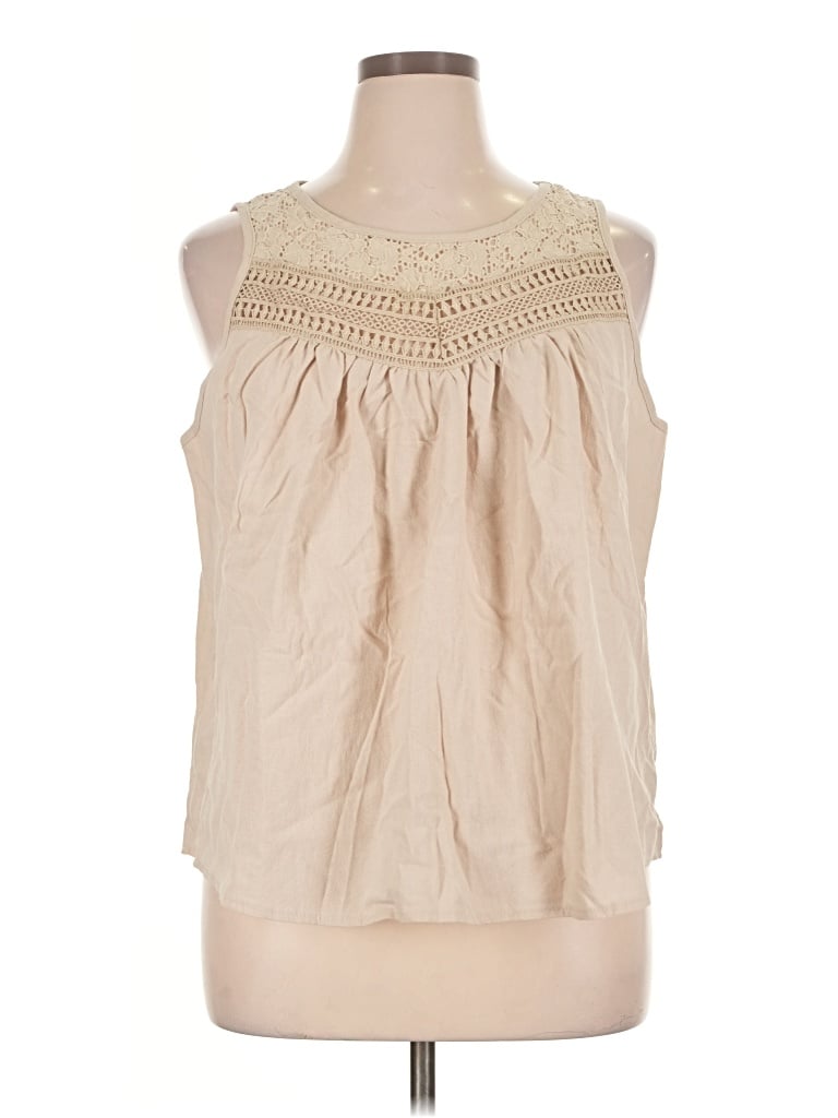 Pre-owned Shein Curve Sleeveless T-shirt In Tan