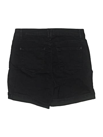 Curve Appeal Shorts (view 2)